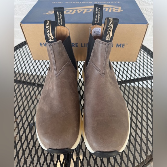 Blundstone Active Chelsea Boots - Picture 3 of 5